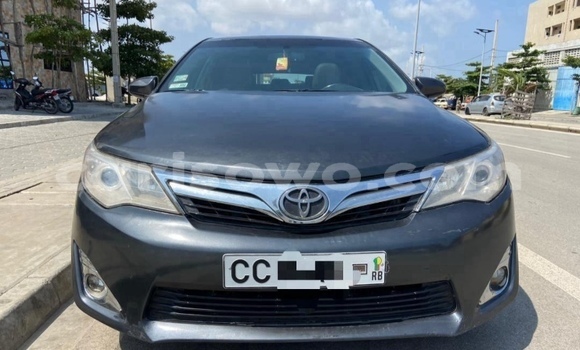 Ra Àlòkù Toyota Camry Black Ọkọ̀ in Cotonou ni Benin