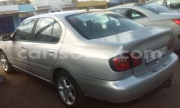 Sayi Na hannu Nissan Primera Azurfa Mota in Cotonou a Benin Sayi Na hannu Nissan Primera Azurfa Mota in Cotonou a Benin