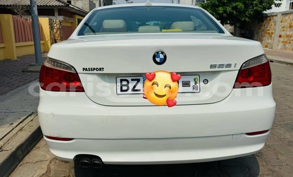 Ra Àlòkù BMW 5–Series Miiran Ọkọ̀ in Cotonou ni Benin Ra Àlòkù BMW 5–Series Miiran Ọkọ̀ in Cotonou ni Benin