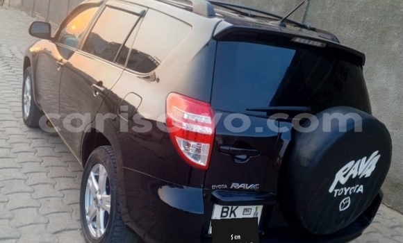 Sayi Na hannu Toyota RAV4 Blue Mota in Cotonou a Benin Sayi Na hannu Toyota RAV4 Blue Mota in Cotonou a Benin