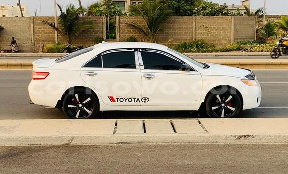 Sayi Imported Toyota Camry White Mota in Cotonou a Benin