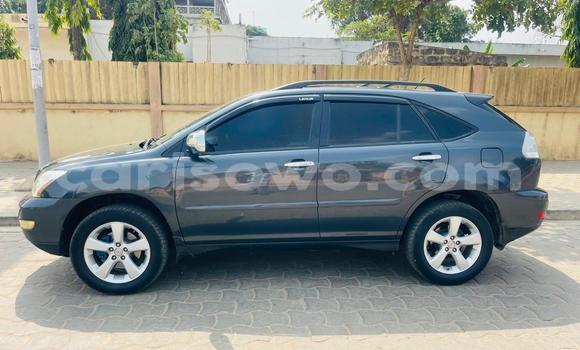Ra Imported Toyota Land Cruiser Black Ọkọ̀ in Cotonou ni Benin Ra Imported Toyota Land Cruiser Black Ọkọ̀ in Cotonou ni Benin