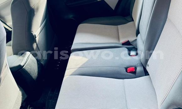 Ra Imported Toyota RAV4 funfun Ọkọ̀ in Cotonou ni Benin Ra Imported Toyota RAV4 funfun Ọkọ̀ in Cotonou ni Benin