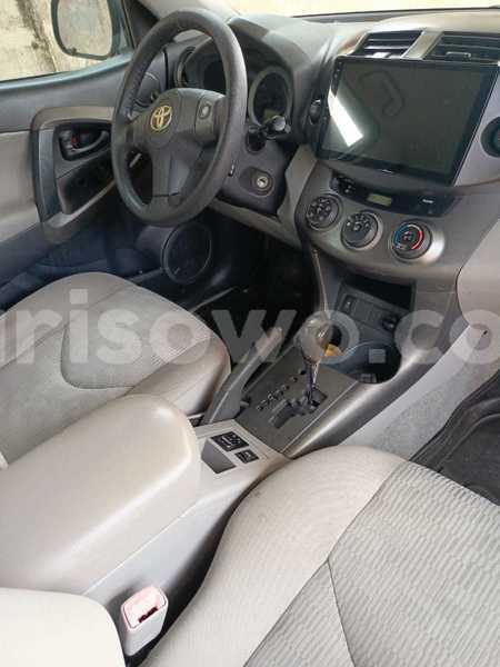 Big with watermark toyota rav4 benin cotonou 22644