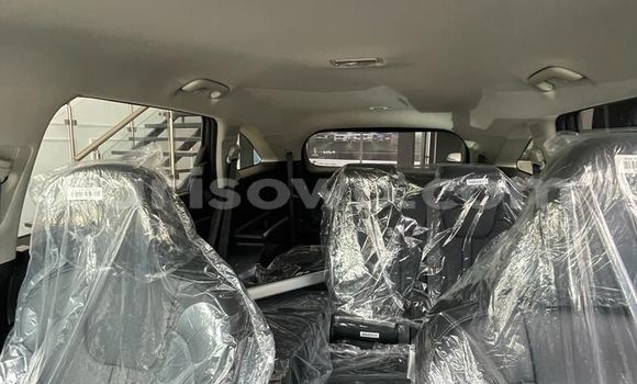 Sayi Na hannu Kia Sorento Azurfa Mota in Cotonou a Benin Sayi Na hannu Kia Sorento Azurfa Mota in Cotonou a Benin