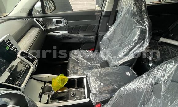 Sayi Na hannu Kia Sorento Azurfa Mota in Cotonou a Benin Sayi Na hannu Kia Sorento Azurfa Mota in Cotonou a Benin