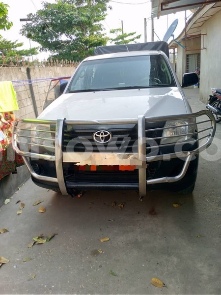 Big with watermark toyota hilux benin cotonou 22646