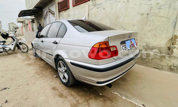 Sayi Na hannu BMW 3–Series Azurfa Mota in Cotonou a Benin Sayi Na hannu BMW 3–Series Azurfa Mota in Cotonou a Benin