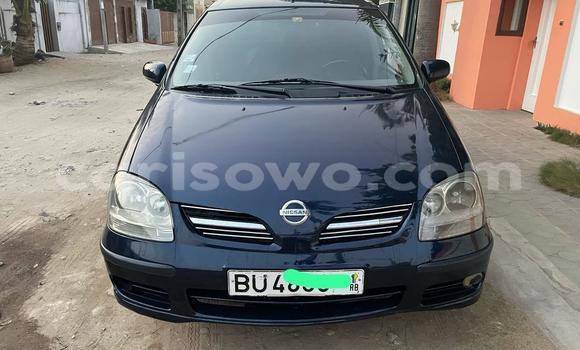 Acheter Occasion Voiture Nissan Almera Tino Bleu à Cotonou, Benin