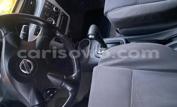 Ra Àlòkù Nissan Almera Tino Blue Ọkọ̀ in Cotonou ni Benin Ra Àlòkù Nissan Almera Tino Blue Ọkọ̀ in Cotonou ni Benin