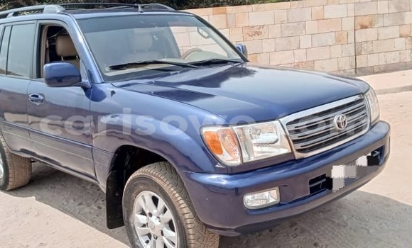 Acheter Occasion Voiture Toyota Land Cruiser Bleu à Cotonou, Benin Acheter Occasion Voiture Toyota Land Cruiser Bleu à Cotonou, Benin