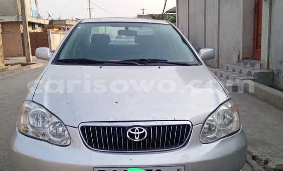 Buy Used Toyota Corolla Spacio Silver Car in Cotonou in Benign