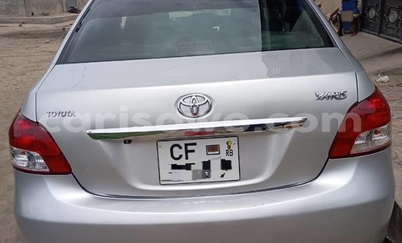 Ra Àlòkù Toyota Yaris Silver Ọkọ̀ in Cotonou ni Benin Ra Àlòkù Toyota Yaris Silver Ọkọ̀ in Cotonou ni Benin