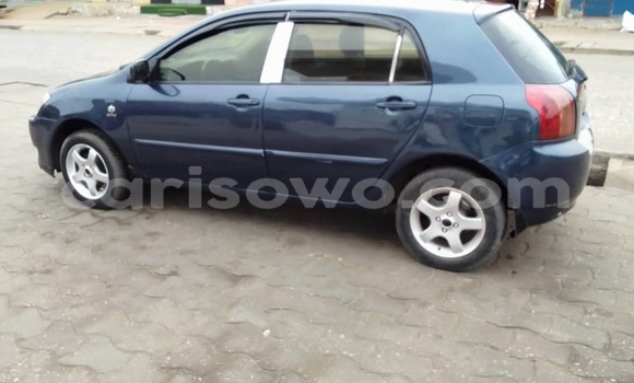 Sayi Na hannu Toyota Corolla Blue Mota in Cotonou a Benin Sayi Na hannu Toyota Corolla Blue Mota in Cotonou a Benin