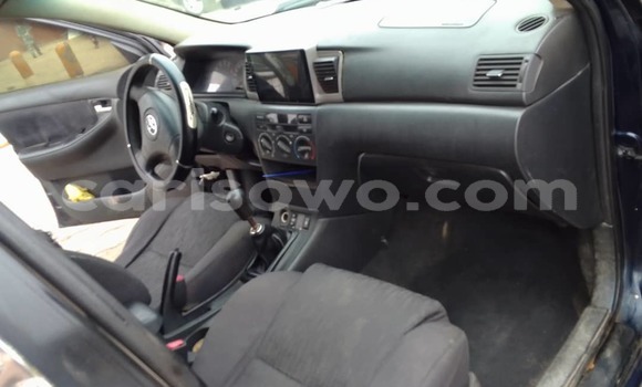 Sayi Na hannu Toyota Corolla Blue Mota in Cotonou a Benin Sayi Na hannu Toyota Corolla Blue Mota in Cotonou a Benin