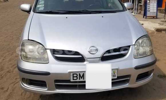 Acheter Occasion Voiture Nissan Almera Tino Gris à Cotonou, Benin