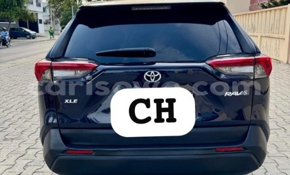 Acheter Occasion Voiture Toyota RAV4 Bleu à Cotonou, Benin Acheter Occasion Voiture Toyota RAV4 Bleu à Cotonou, Benin