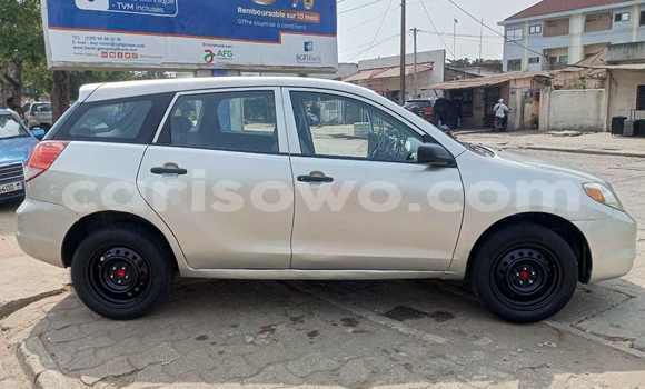 Acheter Occasion Voiture Toyota Matrix Gris à Cotonou, Benin Acheter Occasion Voiture Toyota Matrix Gris à Cotonou, Benin
