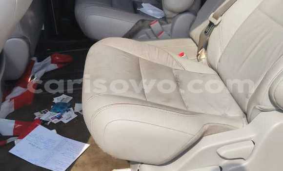 Acheter Occasion Voiture Toyota Sienna Blanc à Cotonou, Benin Acheter Occasion Voiture Toyota Sienna Blanc à Cotonou, Benin