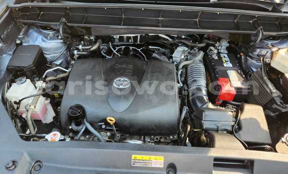 Ra Àlòkù Toyota Highlander Silver Ọkọ̀ in Cotonou ni Benin Ra Àlòkù Toyota Highlander Silver Ọkọ̀ in Cotonou ni Benin