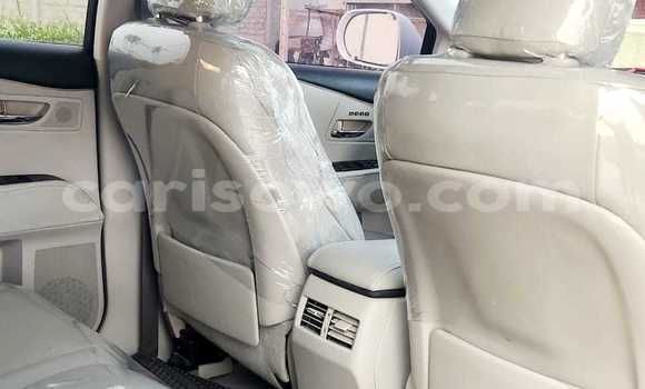 Ra Àlòkù Lexus RX 350 funfun Ọkọ̀ in Cotonou ni Benin Ra Àlòkù Lexus RX 350 funfun Ọkọ̀ in Cotonou ni Benin