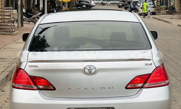 Acheter Occasion Voiture Toyota Avalon Gris à Cotonou, Benin Acheter Occasion Voiture Toyota Avalon Gris à Cotonou, Benin