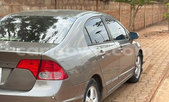 Ra Àlòkù Honda Civic Silver Ọkọ̀ in Cotonou ni Benin Ra Àlòkù Honda Civic Silver Ọkọ̀ in Cotonou ni Benin