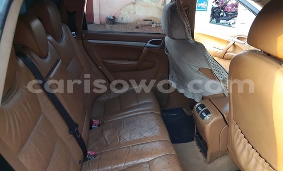 Ra Àlòkù Porsche Cayenne Black Ọkọ̀ in Cotonou ni Benin Ra Àlòkù Porsche Cayenne Black Ọkọ̀ in Cotonou ni Benin
