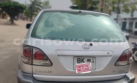 Sayi Na hannu Lexus RX 300 Sauran Mota in Cotonou a Benin Sayi Na hannu Lexus RX 300 Sauran Mota in Cotonou a Benin