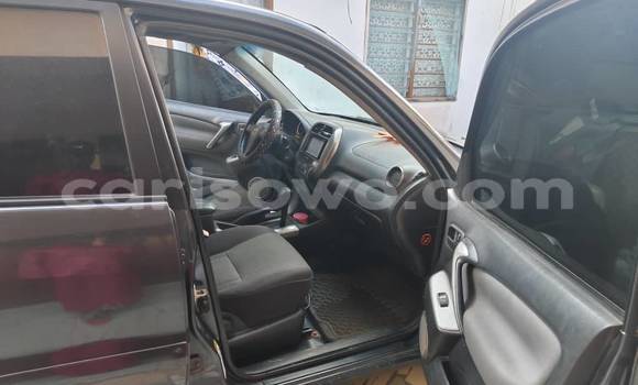 Sayi Na hannu Toyota RAV4 Sauran Mota in Porto Novo a Benin Sayi Na hannu Toyota RAV4 Sauran Mota in Porto Novo a Benin