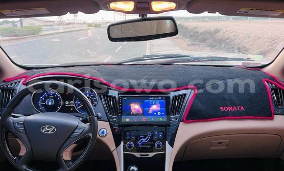 Sayi Na hannu Hyundai Sonata White Mota in Porto Novo a Benin Sayi Na hannu Hyundai Sonata White Mota in Porto Novo a Benin