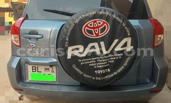 Sayi Na hannu Toyota RAV4 Sauran Mota in Porto Novo a Benin Sayi Na hannu Toyota RAV4 Sauran Mota in Porto Novo a Benin