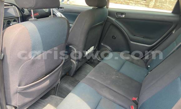 Sayi Na hannu Toyota Matrix Blue Mota in Porto Novo a Benin Sayi Na hannu Toyota Matrix Blue Mota in Porto Novo a Benin