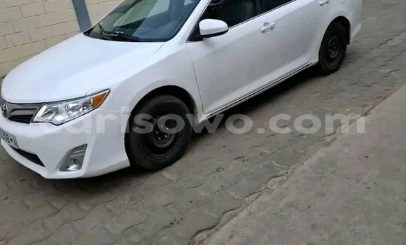 Acheter Occasion Voiture Toyota Camry Blanc à Cotonou, Benin Acheter Occasion Voiture Toyota Camry Blanc à Cotonou, Benin