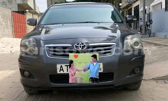 Sayi Na hannu Toyota Avensis Sauran Mota in Cotonou a Benin Sayi Na hannu Toyota Avensis Sauran Mota in Cotonou a Benin