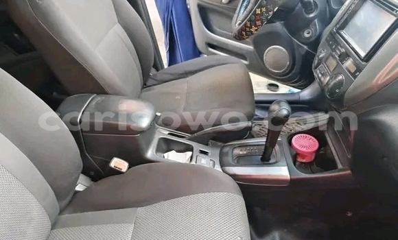 Sayi Na hannu Toyota RAV4 Black Mota in Cotonou a Benin Sayi Na hannu Toyota RAV4 Black Mota in Cotonou a Benin