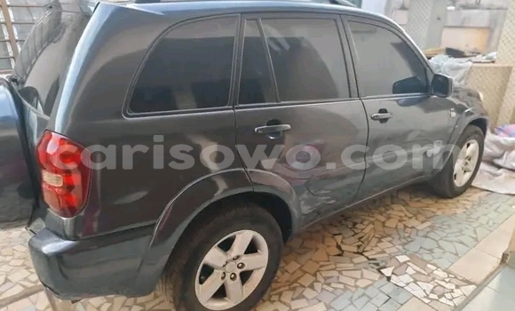 Sayi Na hannu Toyota RAV4 Black Mota in Cotonou a Benin Sayi Na hannu Toyota RAV4 Black Mota in Cotonou a Benin