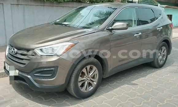 Sayi Na hannu Hyundai Santa Fe Sauran Mota in Cotonou a Benin Sayi Na hannu Hyundai Santa Fe Sauran Mota in Cotonou a Benin