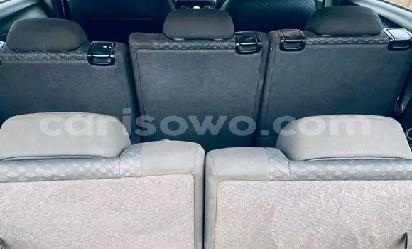 Acheter Occasion Voiture Toyota Corolla Blanc à Cotonou, Benin