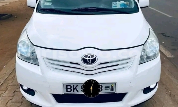 Acheter Occasion Voiture Toyota Corolla Blanc à Cotonou, Benin Acheter Occasion Voiture Toyota Corolla Blanc à Cotonou, Benin