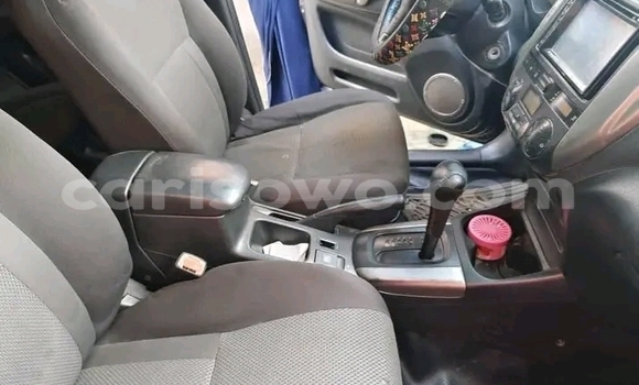 Acheter Occasion Voiture Toyota RAV4 Noir à Boukombe, Atacora Acheter Occasion Voiture Toyota RAV4 Noir à Boukombe, Atacora