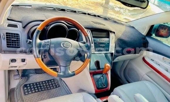 Acheter Occasion Voiture Lexus RX 330 Blanc à Cotonou, Benin Acheter Occasion Voiture Lexus RX 330 Blanc à Cotonou, Benin