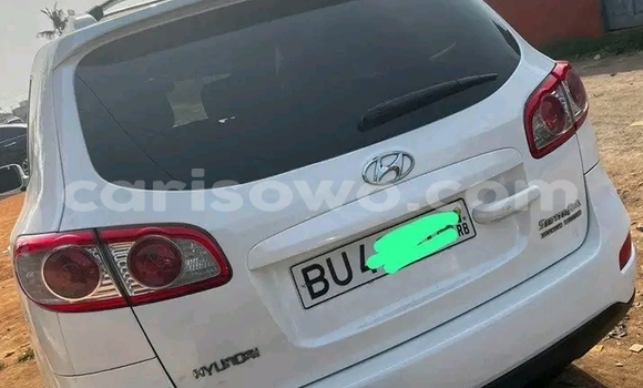 Acheter Occasion Voiture Hyundai Santa Fe Blanc à Bembereke, Borgou Acheter Occasion Voiture Hyundai Santa Fe Blanc à Bembereke, Borgou
