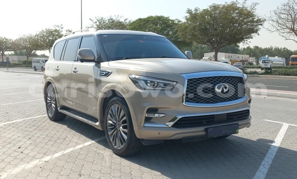 Sayi Na hannu Infiniti QX80 M Mota in Porto Novo a Benin Sayi Na hannu Infiniti QX80 M Mota in Porto Novo a Benin