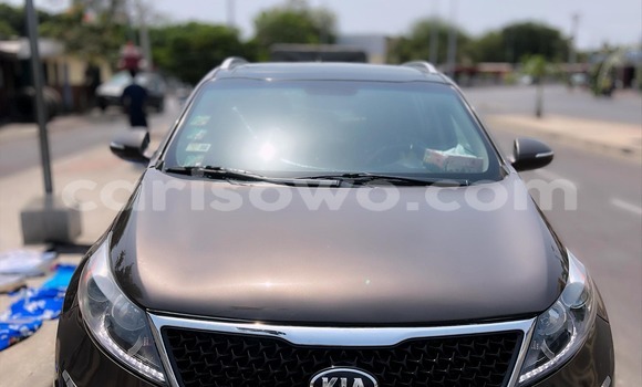 Acheter Occasion Voiture Kia Sportage Marron à Cotonou, Benin Acheter Occasion Voiture Kia Sportage Marron à Cotonou, Benin