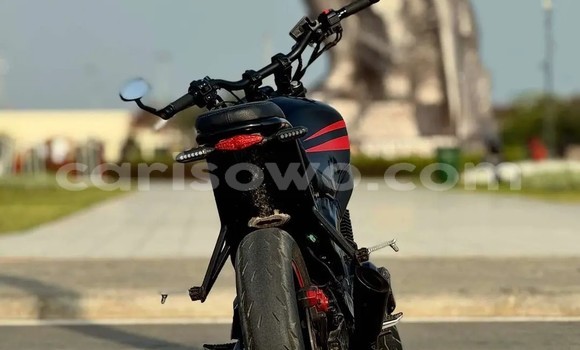 Acheter Occasion Moto Suzuki GS Noir à Cotonou, Benin Acheter Occasion Moto Suzuki GS Noir à Cotonou, Benin