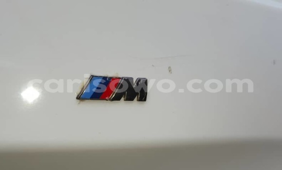 Acheter Occasion Voiture BMW X5 Blanc à Cotonou, Benin Acheter Occasion Voiture BMW X5 Blanc à Cotonou, Benin