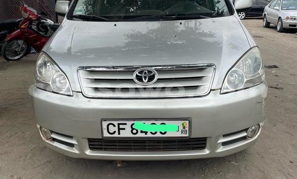 Buy Used Toyota Avensis Verso Silver Car in Cotonou in Benign Buy Used Toyota Avensis Verso Silver Car in Cotonou in Benign