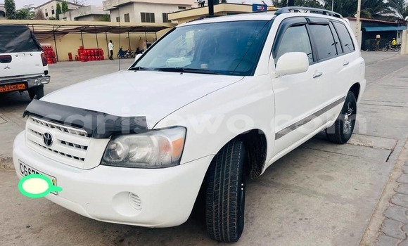 Acheter Occasion Voiture Toyota Highlander Blanc à Cotonou, Benin Acheter Occasion Voiture Toyota Highlander Blanc à Cotonou, Benin