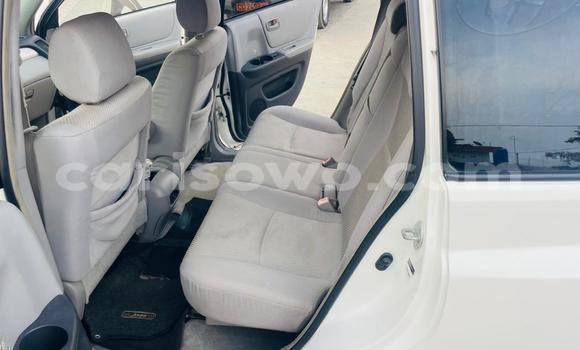 Acheter Occasion Voiture Toyota Highlander Blanc à Cotonou, Benin Acheter Occasion Voiture Toyota Highlander Blanc à Cotonou, Benin